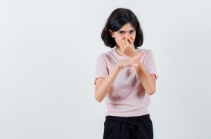 Mudah dan Jitu! 9 Cara agar Tidak Bau Mulut saat Puasa